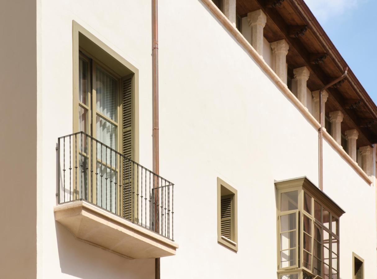 Hotel Antigua Palma - Casa Noble 외부 사진 A balcony