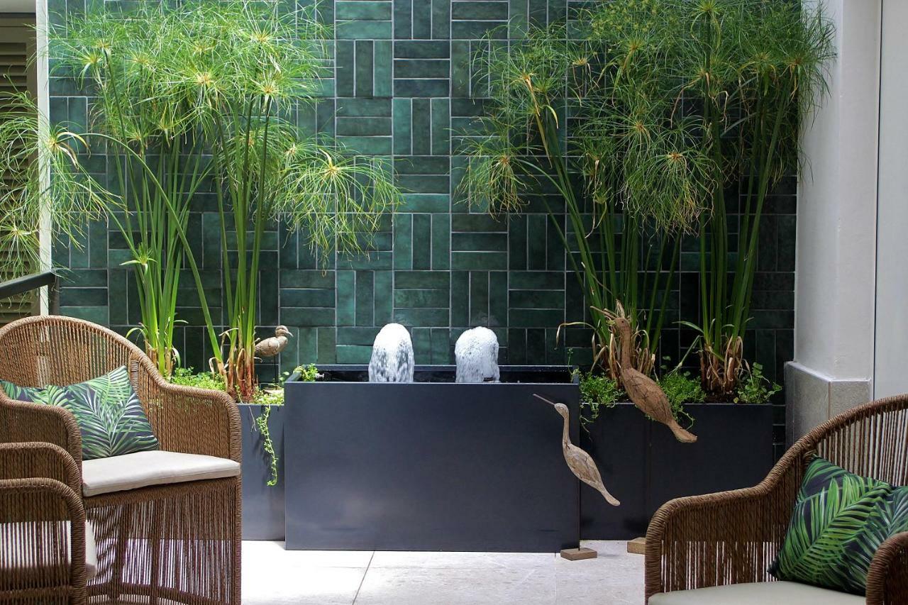 Hotel Antigua Palma - Casa Noble 외부 사진 A contemporary Japanese-style soaking tub