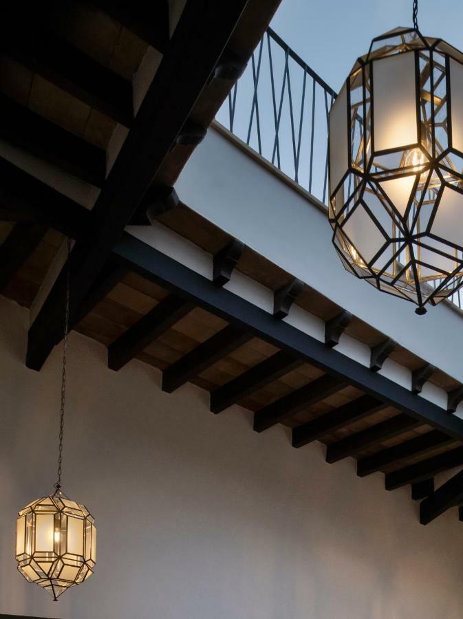 Hotel Antigua Palma - Casa Noble 외부 사진 A ceiling corbelled with a square corbel